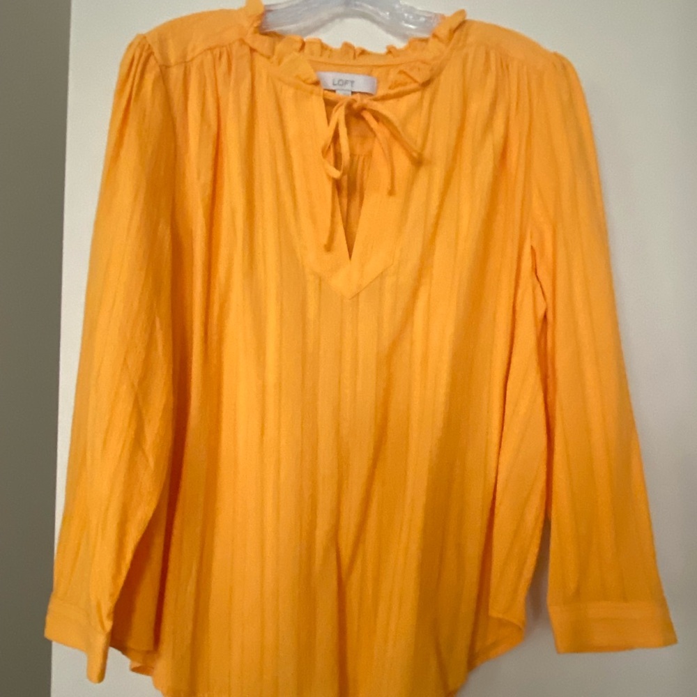 LOFT Gold 3/4 Sleeve Tie Front Blouse